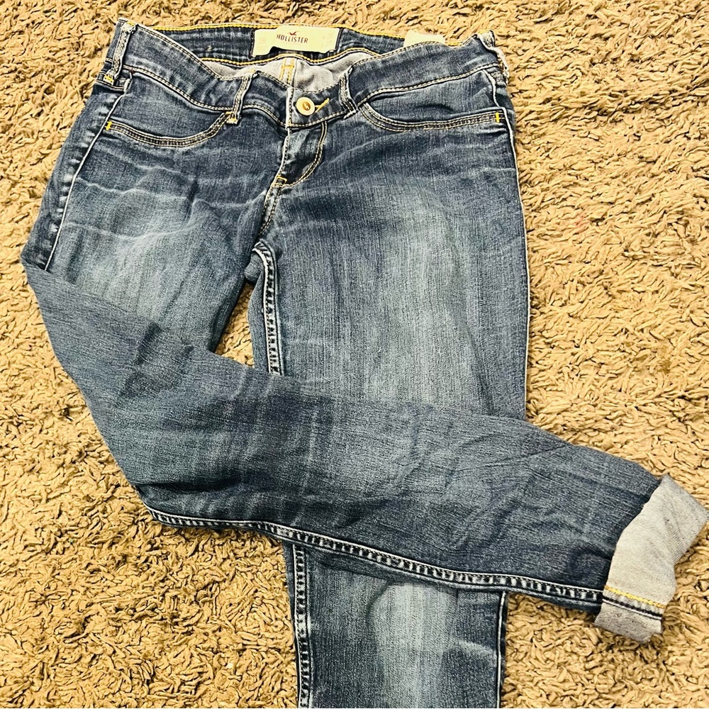 Hollister jeans